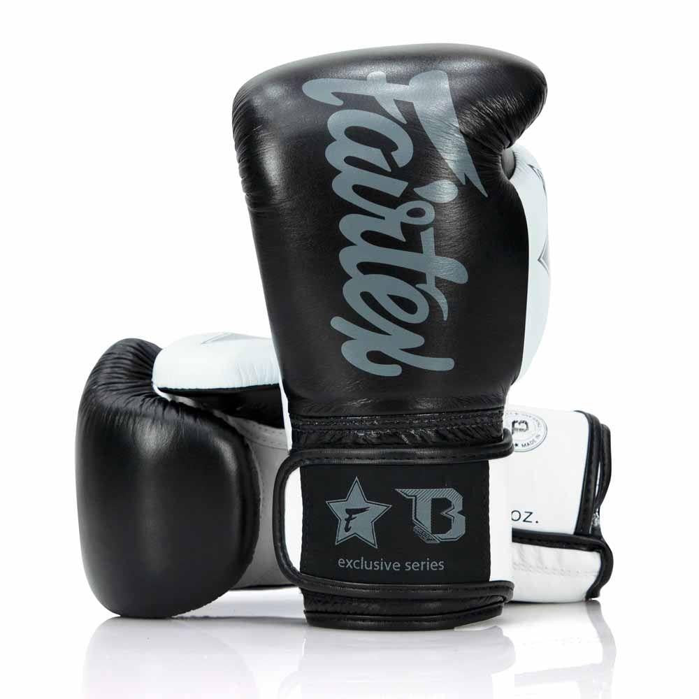 Fairtex X Booster Muay Thai Boxhandschuhe