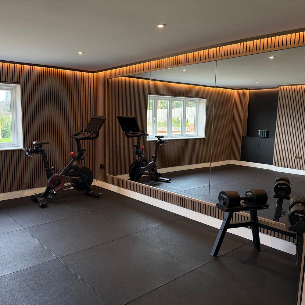 20mm PRO Rubber Gym Flooring Tiles – Smooth Top Surface - UK's Top Rated-Sprung Gym Flooring